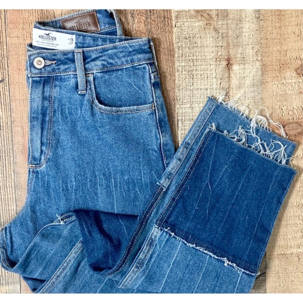 Hollister Curvy High-Rise‎ Mom Jeans 3R W26 L27 Patchwork Pinstripe Blue Denim
